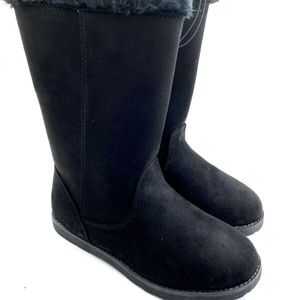 Girls Winter Cat and Jack Boots Size 3 Youth Children black In box.